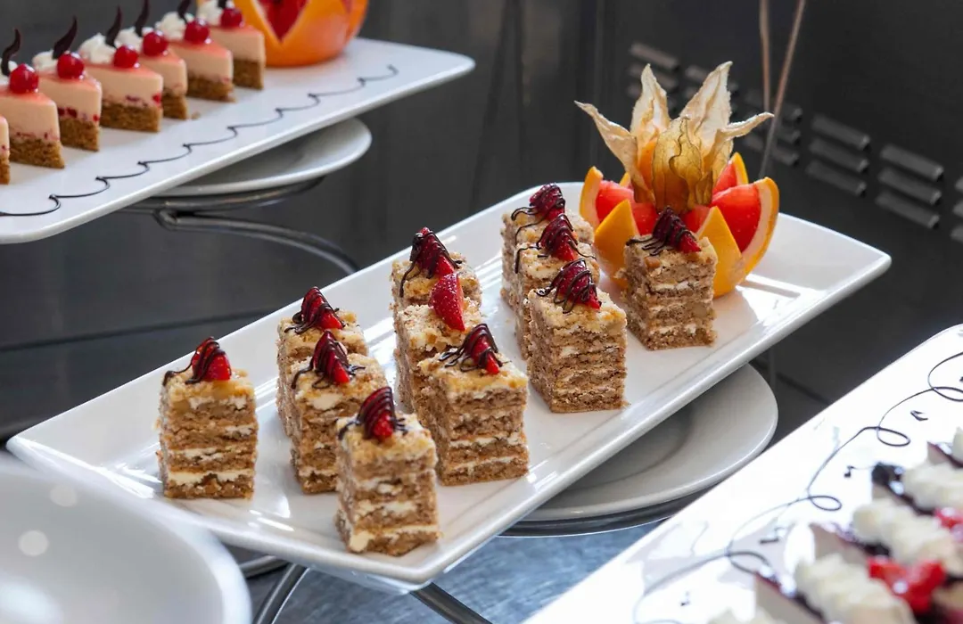 Sheraton Khalidiya Hotel-1